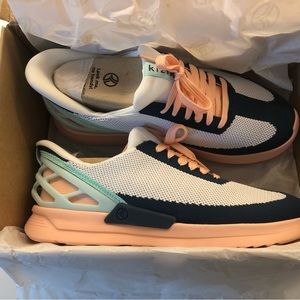 Kizik Cairo Bahama Shoes Women’s Size 8.5